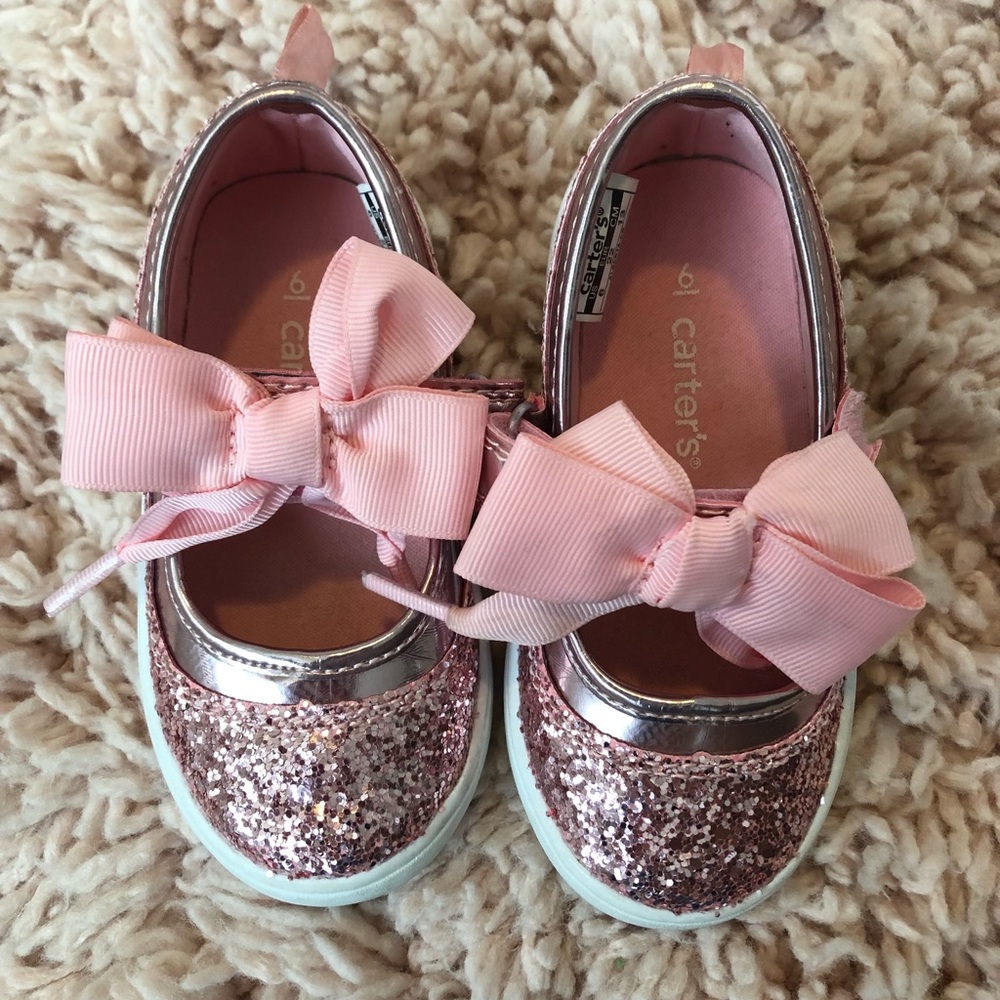 Girl shoes
